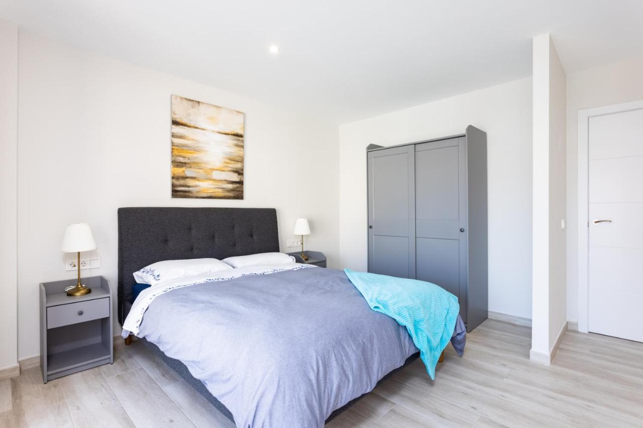 New 140M2 Loft-Style Flat At Town Heart, 3 Beaches Close Casa Leon El Médano Екстериор снимка