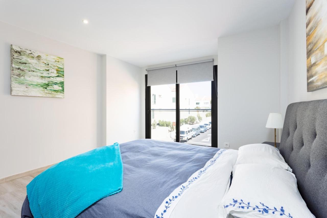 New 140M2 Loft-Style Flat At Town Heart, 3 Beaches Close Casa Leon El Médano Екстериор снимка