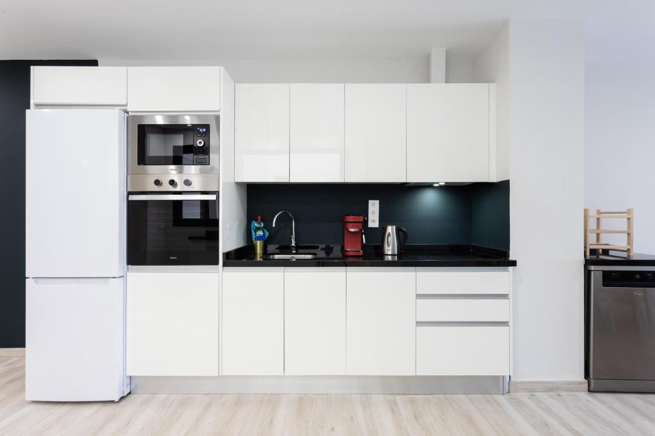 New 140M2 Loft-Style Flat At Town Heart, 3 Beaches Close Casa Leon El Médano Екстериор снимка